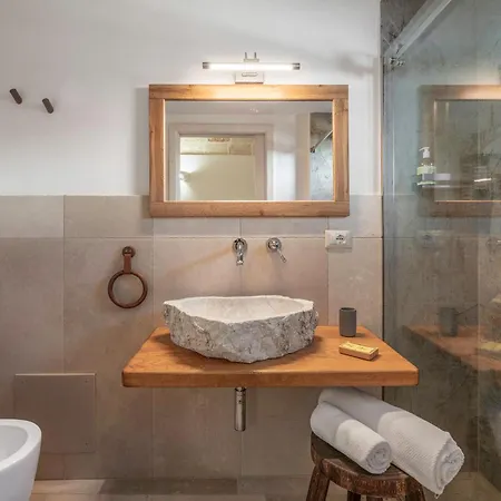 Masseria Rescio 公寓 *